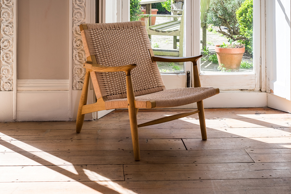 Martin Spencer. Bespoke handmade chairs and tables in the Scandinavian  tradition - Easy chair in Oak with Danish cord seat and back
